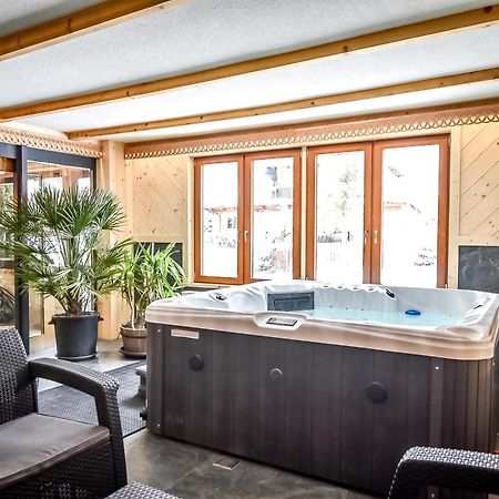 Willa Pod Orlem Jacuzzi Sauna 考斯赛力克 外观 照片